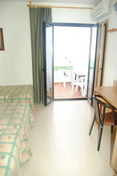 Hostal Costabella Fuengirola